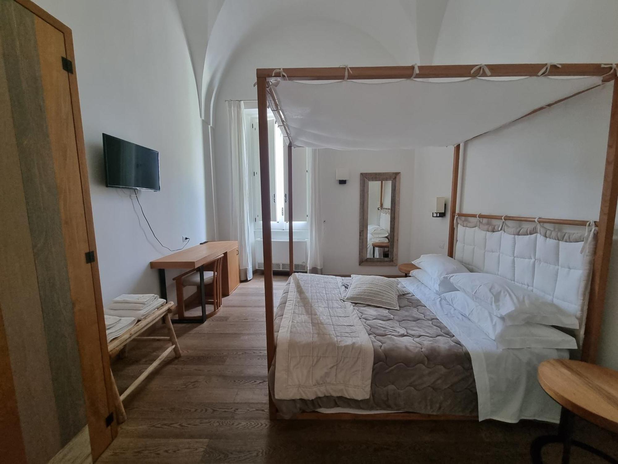 Il Palazzotto Luxury Suites Lecce Pokój zdjęcie